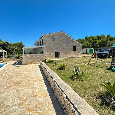 Artano Hébergement de vacances Vir
